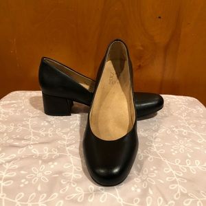 Naturalizer Block Heel